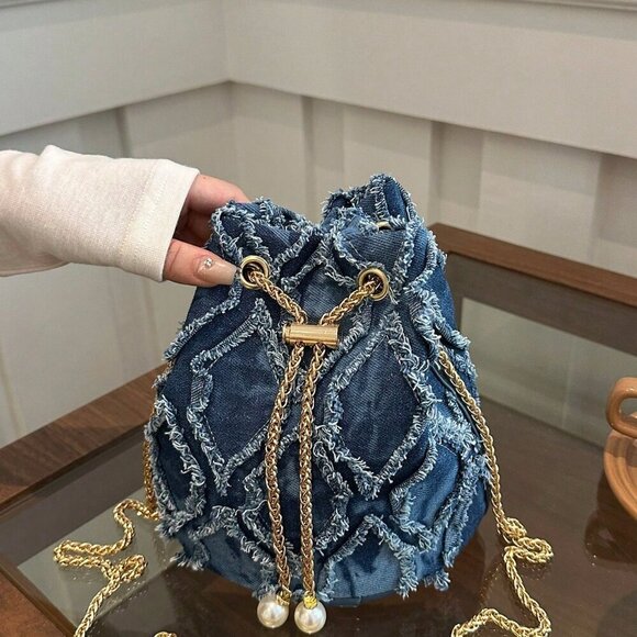 Blue Fashionable Women's Diamond-Shaped Shoulder Bucket Bag - Picture 3 of 7
